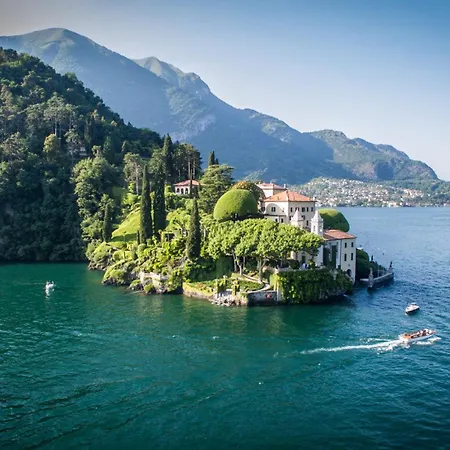 Con Terrazzo Alle Porte Di * Lipomo