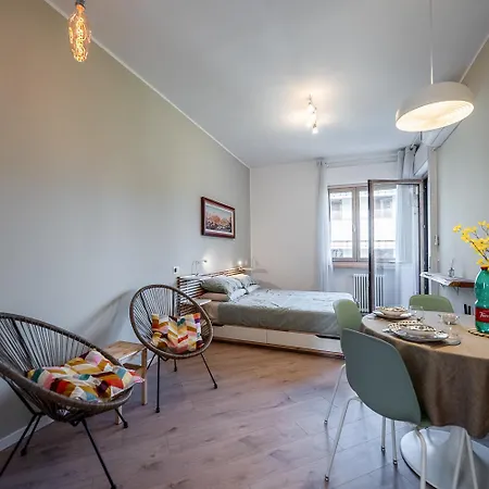 Apartment Con Terrazzo Porte Di