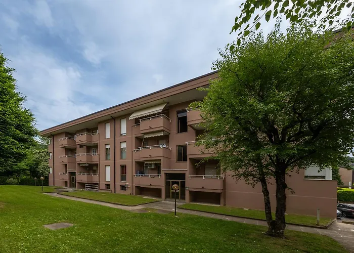 Con Terrazzo Alle Porte Di *