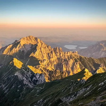 Con Terrazzo Alle Porte Di Appartement