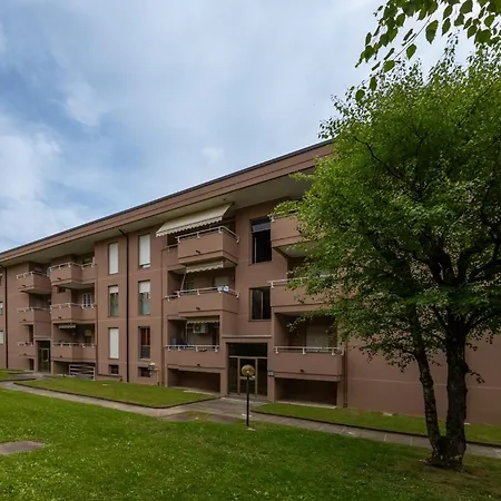 Con Terrazzo Alle Porte Di *